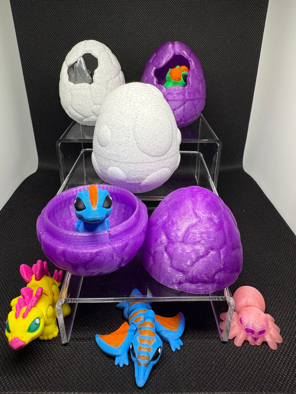 3D Printed Dino Eggs with baby!