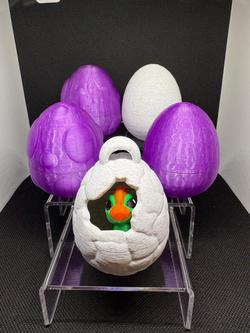 3D Printed Dino Eggs with baby!